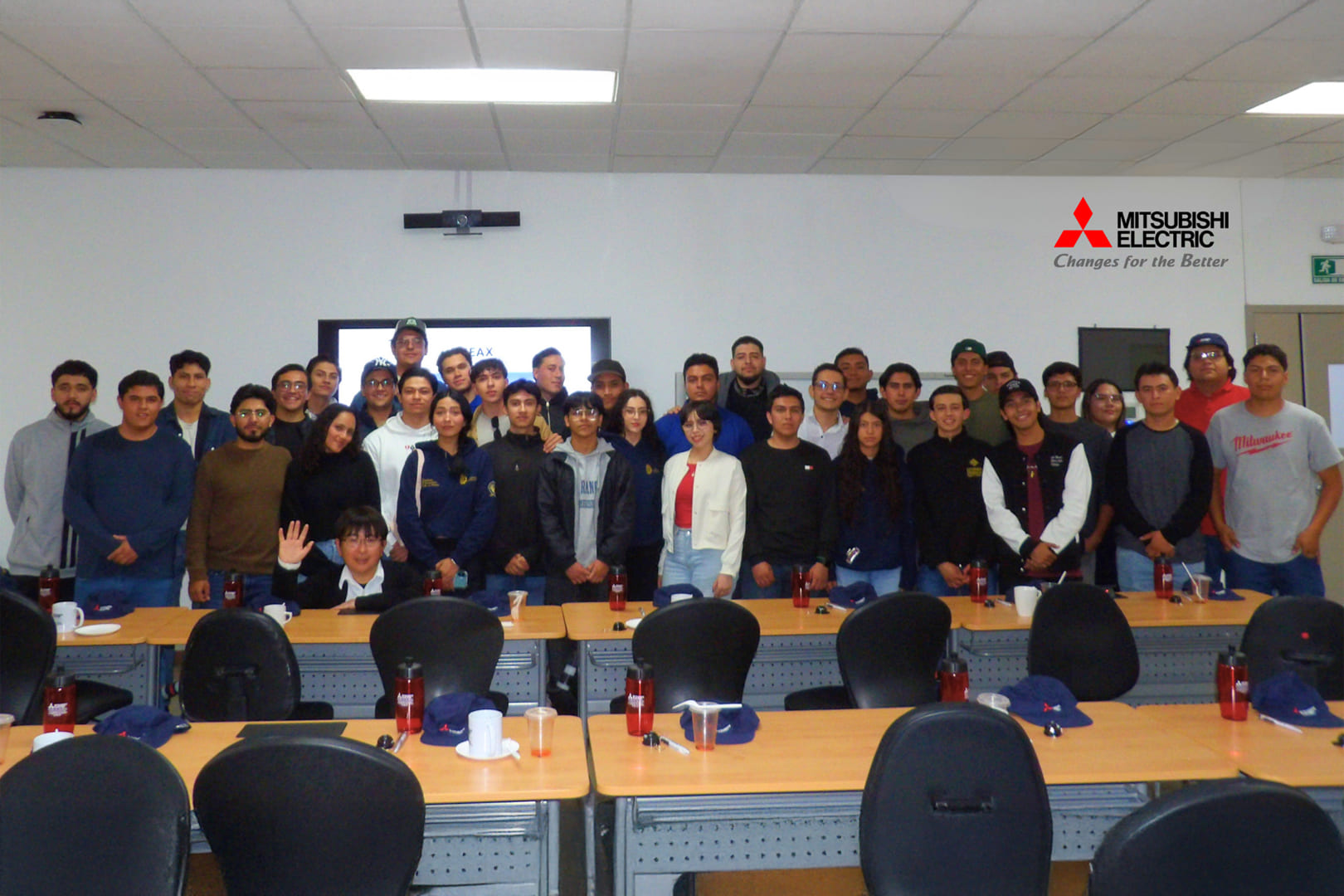 1CARRUSEL_JB_MITSUBISHI